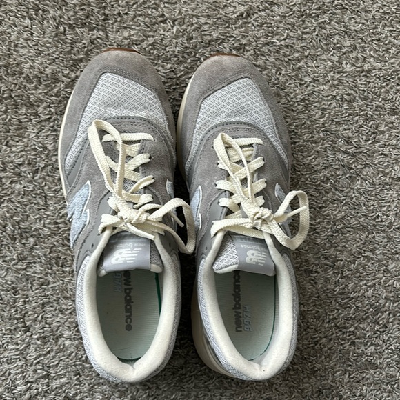 New Balance Sneakers - Picture 1 of 5